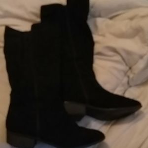 Black Boots